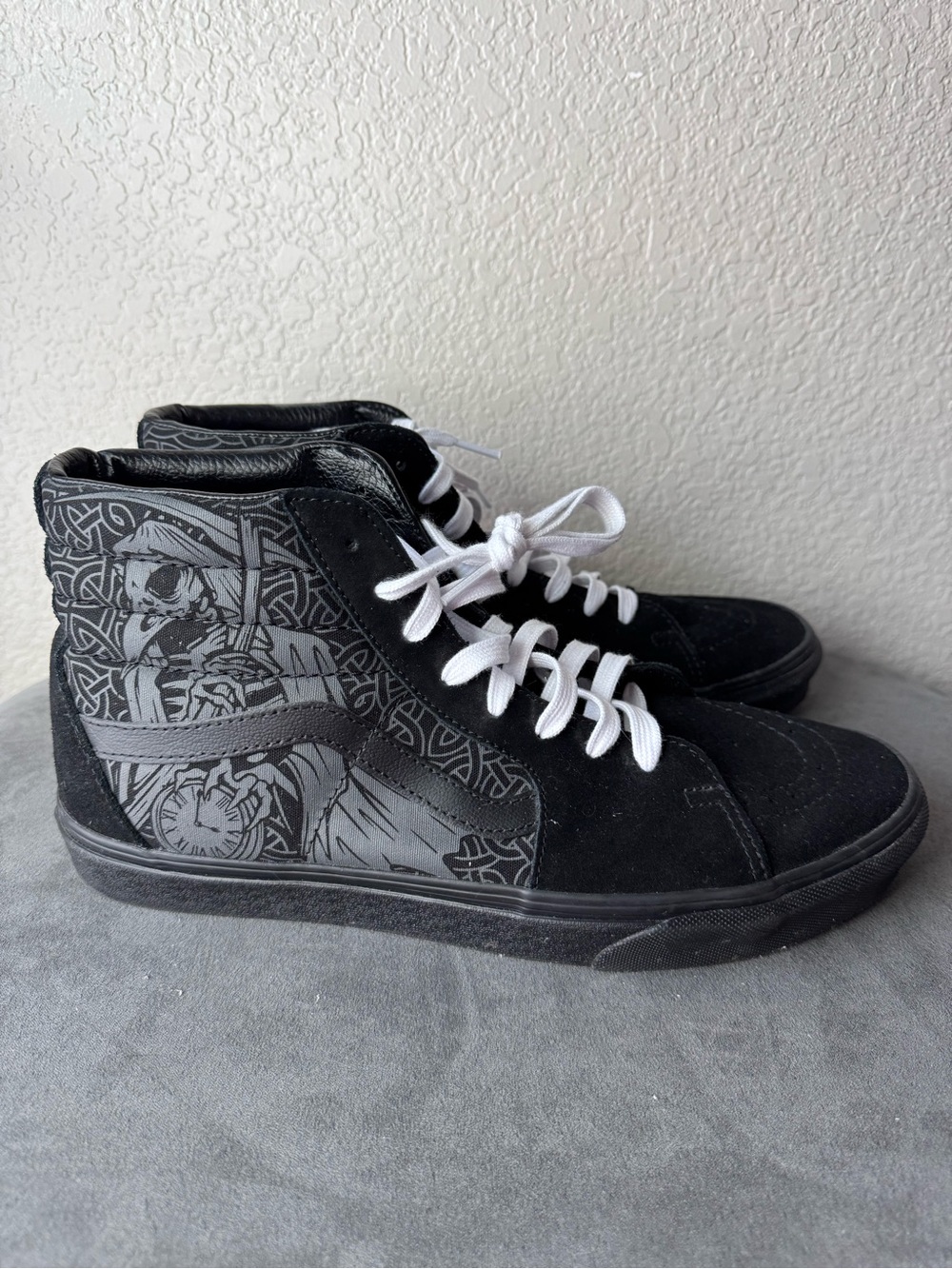 Vans Sk8-Hi Black Graphic High Top Sneakers Men’s 11.5